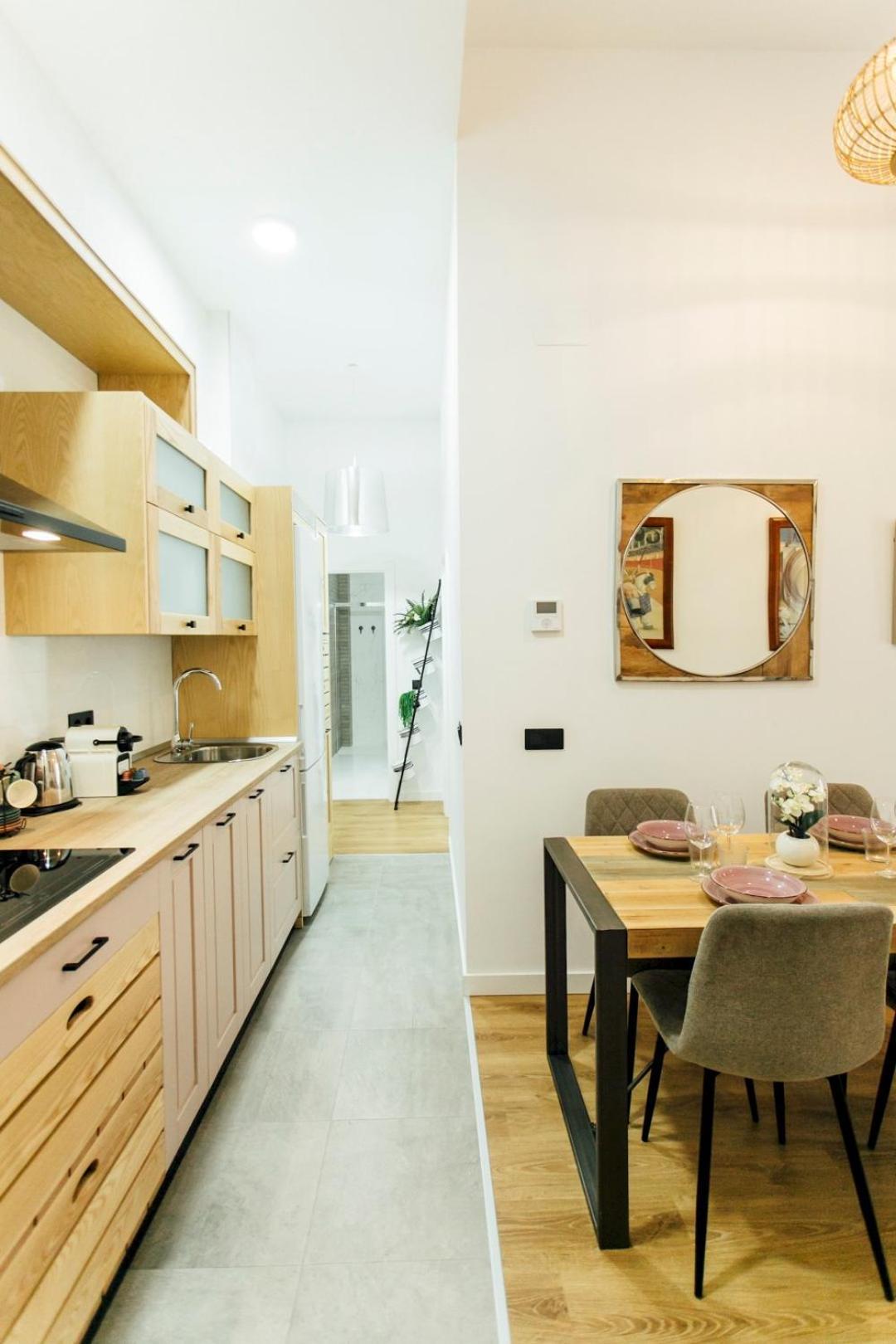 شقة Modern With Seasonal Swimming Pool- 1Bd 1Bth- Goyeneta إشبيلية المظهر الخارجي الصورة