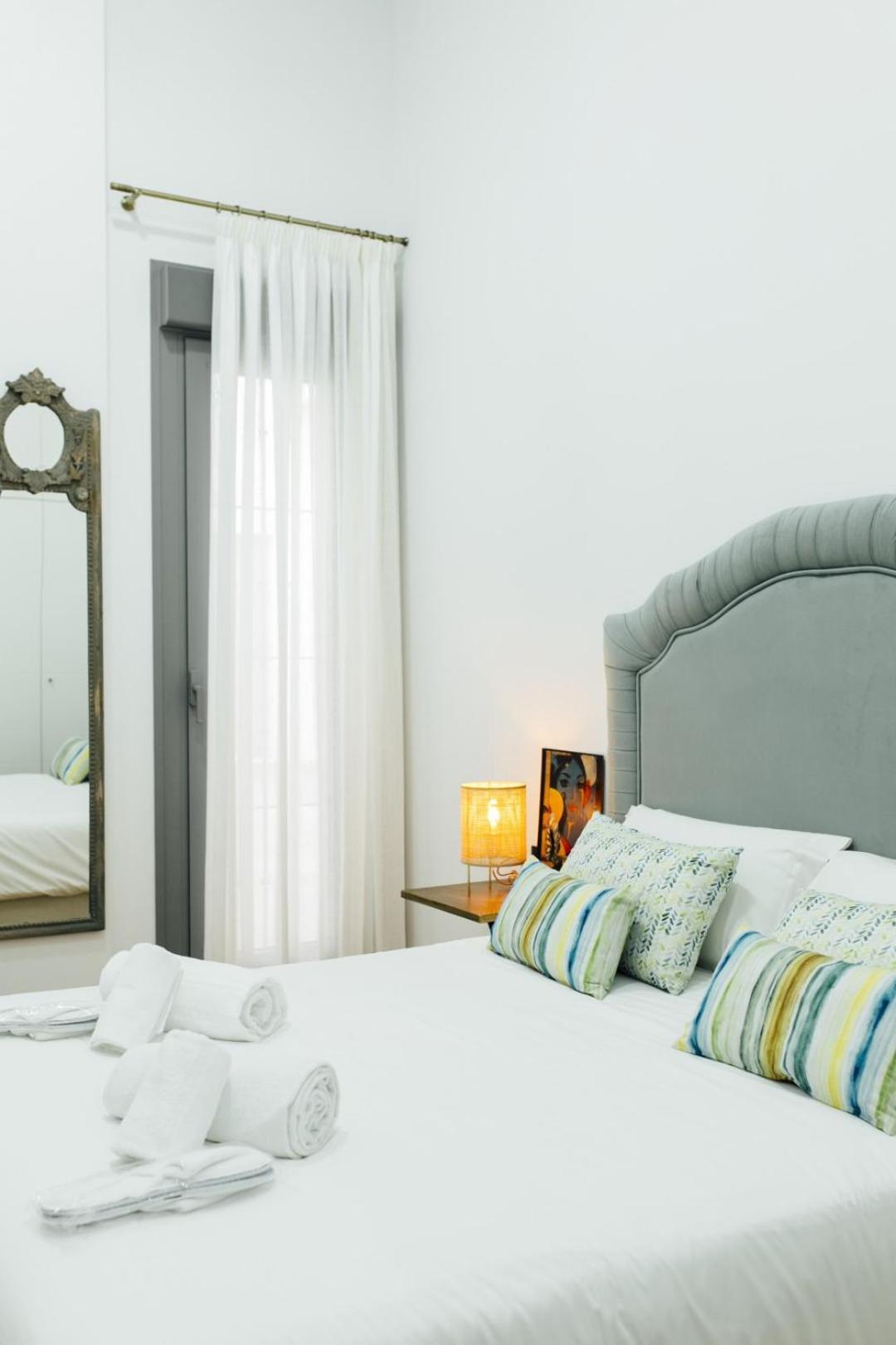 شقة Modern With Seasonal Swimming Pool- 1Bd 1Bth- Goyeneta إشبيلية المظهر الخارجي الصورة
